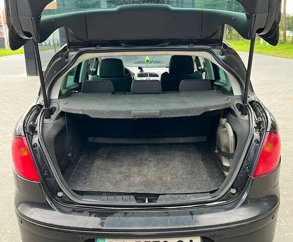 Чорний Сеат Toledo, об'ємом двигуна 1.6 л та пробігом 230 тис. км за 4900 $, фото 27 на Automoto.ua