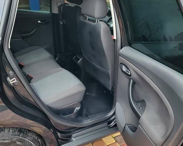 Черный Сеат Толедо, объемом двигателя 1.6 л и пробегом 203 тыс. км за 4650 $, фото 17 на Automoto.ua