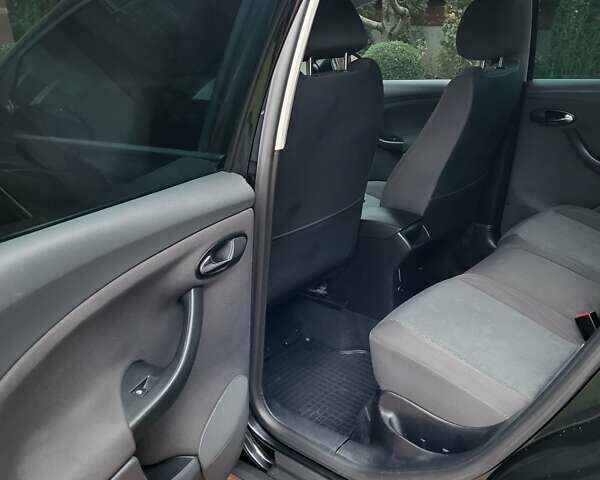 Черный Сеат Толедо, объемом двигателя 1.6 л и пробегом 203 тыс. км за 4650 $, фото 2 на Automoto.ua