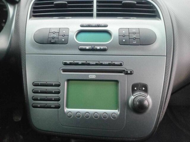 Чорний Сеат Toledo, об'ємом двигуна 1.6 л та пробігом 305 тис. км за 4990 $, фото 21 на Automoto.ua