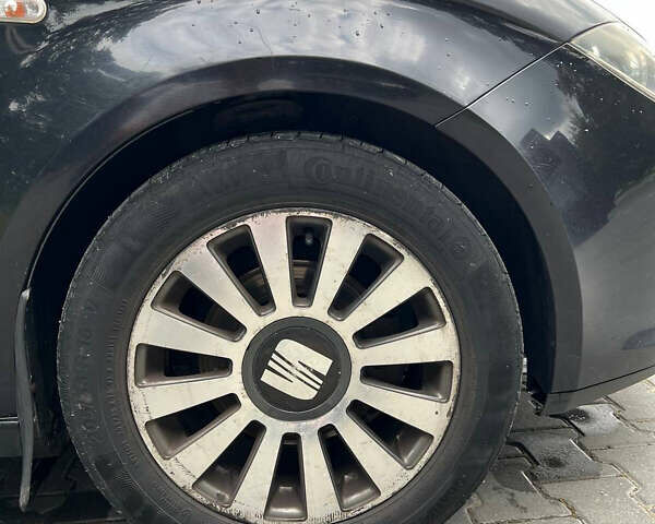 Чорний Сеат Toledo, об'ємом двигуна 1.6 л та пробігом 230 тис. км за 4900 $, фото 6 на Automoto.ua