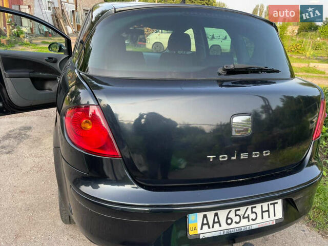 Черный Сеат Толедо, объемом двигателя 1.6 л и пробегом 245 тыс. км за 4700 $, фото 5 на Automoto.ua