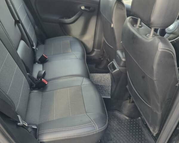 Черный Сеат Толедо, объемом двигателя 1.6 л и пробегом 91 тыс. км за 7300 $, фото 13 на Automoto.ua