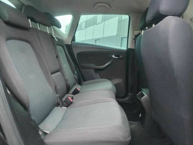 Чорний Сеат Toledo, об'ємом двигуна 1.6 л та пробігом 305 тис. км за 4990 $, фото 17 на Automoto.ua