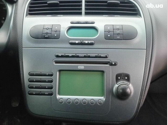 Черный Сеат Толедо, объемом двигателя 1.6 л и пробегом 305 тыс. км за 4990 $, фото 21 на Automoto.ua