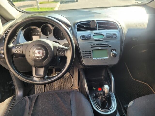 Сеат Toledo 2006 у Буче на Automoto.ua Чорний Сеат Toledo, об'ємом двигуна 1.6 л та пробігом 312 тис. км за 4200 $, фото 7 на Automoto.ua