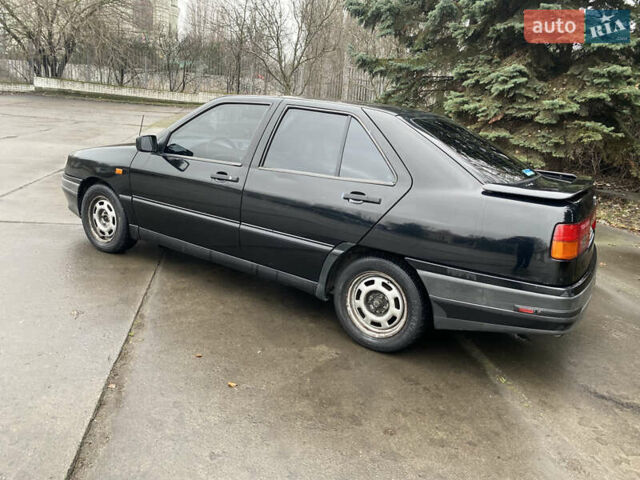 Черный Сеат Толедо, объемом двигателя 1.6 л и пробегом 160 тыс. км за 1650 $, фото 3 на Automoto.ua