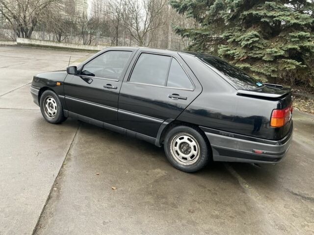 Черный Сеат Толедо, объемом двигателя 1.6 л и пробегом 160 тыс. км за 1650 $, фото 3 на Automoto.ua