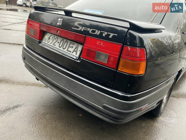 Черный Сеат Толедо, объемом двигателя 1.6 л и пробегом 160 тыс. км за 1650 $, фото 15 на Automoto.ua