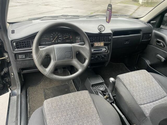 Черный Сеат Толедо, объемом двигателя 1.6 л и пробегом 160 тыс. км за 1650 $, фото 16 на Automoto.ua