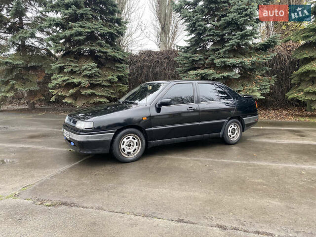 Черный Сеат Толедо, объемом двигателя 1.6 л и пробегом 160 тыс. км за 1650 $, фото 1 на Automoto.ua