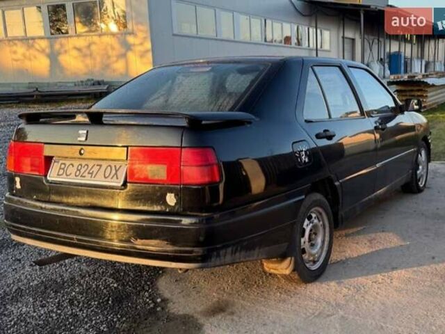 Черный Сеат Толедо, объемом двигателя 1.8 л и пробегом 150 тыс. км за 800 $, фото 3 на Automoto.ua