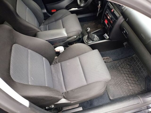 Черный Сеат Толедо, объемом двигателя 1.6 л и пробегом 315 тыс. км за 4800 $, фото 6 на Automoto.ua