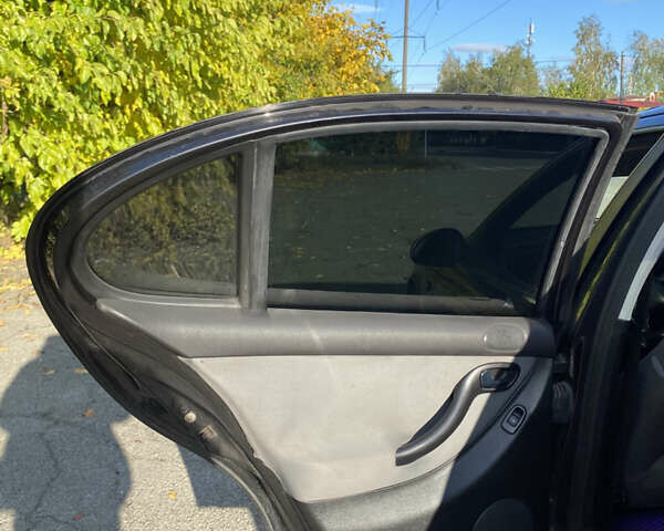 Чорний Сеат Toledo, об'ємом двигуна 1.6 л та пробігом 305 тис. км за 5600 $, фото 9 на Automoto.ua