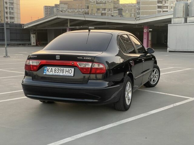 Чорний Сеат Toledo, об'ємом двигуна 1.6 л та пробігом 335 тис. км за 3350 $, фото 1 на Automoto.ua