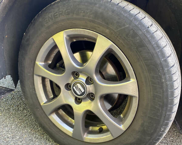 Чорний Сеат Toledo, об'ємом двигуна 1.6 л та пробігом 305 тис. км за 5600 $, фото 15 на Automoto.ua