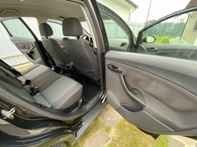 Черный Сеат Толедо, объемом двигателя 1.6 л и пробегом 138 тыс. км за 6500 $, фото 16 на Automoto.ua