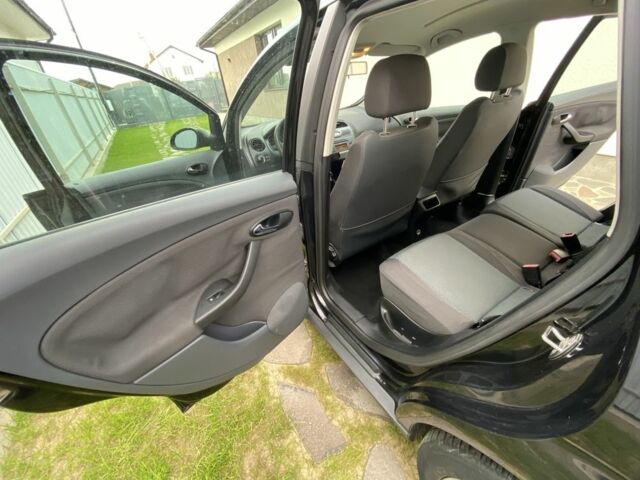 Черный Сеат Толедо, объемом двигателя 1.6 л и пробегом 138 тыс. км за 6500 $, фото 14 на Automoto.ua