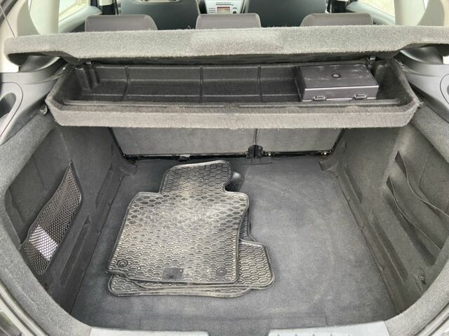 Черный Сеат Толедо, объемом двигателя 1.6 л и пробегом 138 тыс. км за 6500 $, фото 20 на Automoto.ua