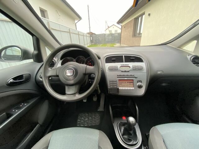 Черный Сеат Толедо, объемом двигателя 1.6 л и пробегом 138 тыс. км за 6500 $, фото 12 на Automoto.ua