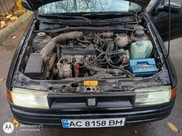 Черный Сеат Толедо, объемом двигателя 1.5 л и пробегом 250 тыс. км за 1350 $, фото 1 на Automoto.ua