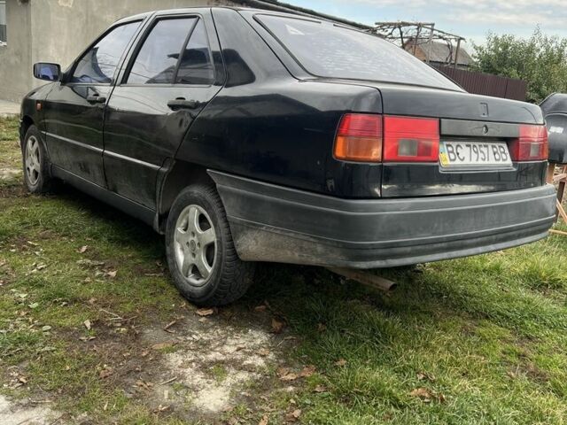 Черный Сеат Толедо, объемом двигателя 1.8 л и пробегом 250 тыс. км за 700 $, фото 2 на Automoto.ua