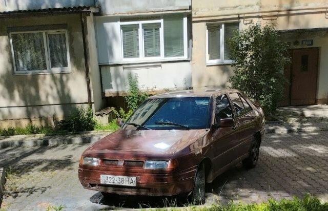 Коричневий Сеат Toledo, об'ємом двигуна 2 л та пробігом 300 тис. км за 1753 $, фото 1 на Automoto.ua