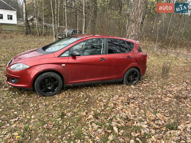 Красный Сеат Толедо, объемом двигателя 1.6 л и пробегом 277 тыс. км за 5600 $, фото 4 на Automoto.ua