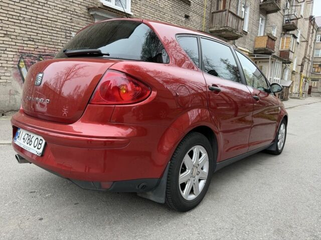 Красный Сеат Толедо, объемом двигателя 1.6 л и пробегом 223 тыс. км за 5700 $, фото 5 на Automoto.ua