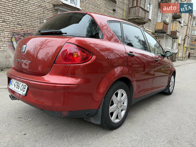 Червоний Сеат Toledo, об'ємом двигуна 1.6 л та пробігом 223 тис. км за 5700 $, фото 5 на Automoto.ua