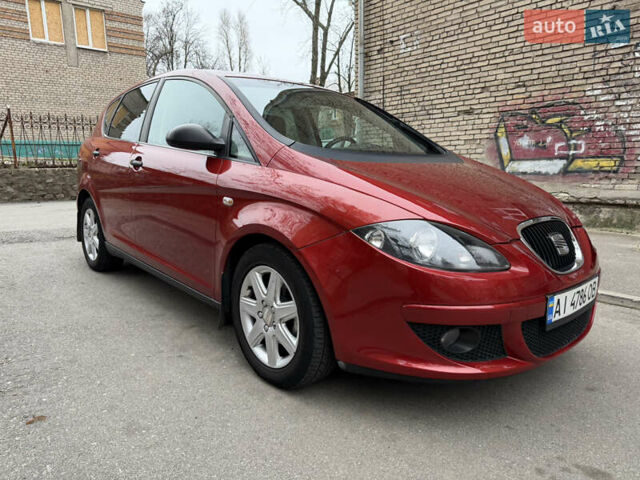 Червоний Сеат Toledo, об'ємом двигуна 1.6 л та пробігом 223 тис. км за 5700 $, фото 6 на Automoto.ua