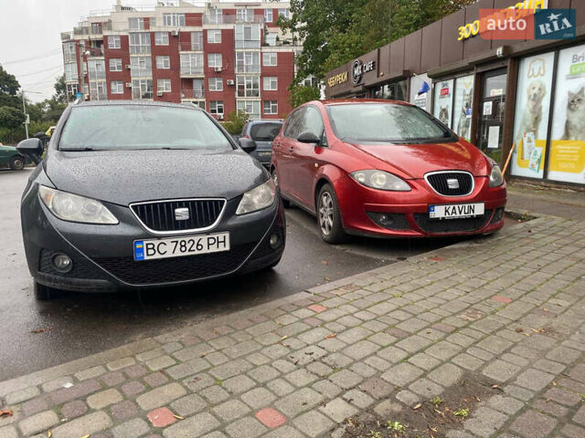 Червоний Сеат Toledo, об'ємом двигуна 1.6 л та пробігом 334 тис. км за 3900 $, фото 2 на Automoto.ua