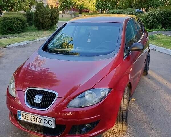 Красный Сеат Толедо, объемом двигателя 1.6 л и пробегом 300 тыс. км за 4700 $, фото 7 на Automoto.ua