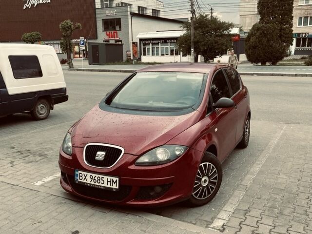 Червоний Сеат Toledo, об'ємом двигуна 1.6 л та пробігом 290 тис. км за 4800 $, фото 7 на Automoto.ua