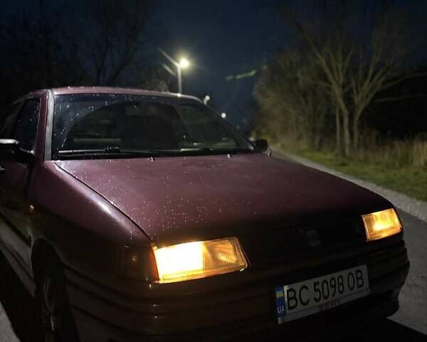 Красный Сеат Толедо, объемом двигателя 2 л и пробегом 400 тыс. км за 1900 $, фото 6 на Automoto.ua