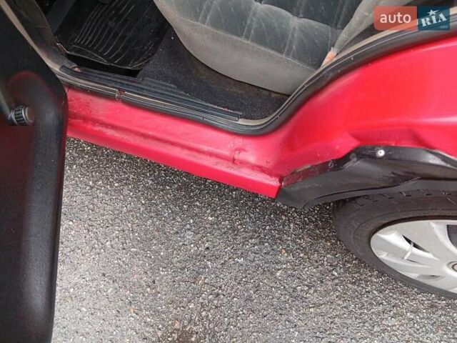 Красный Сеат Толедо, объемом двигателя 1.8 л и пробегом 100 тыс. км за 1600 $, фото 5 на Automoto.ua