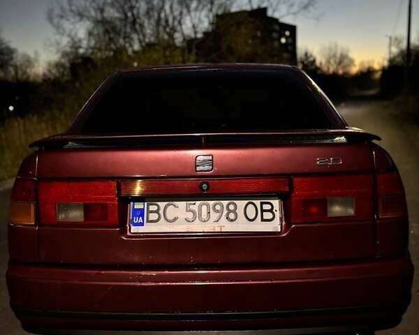 Красный Сеат Толедо, объемом двигателя 2 л и пробегом 400 тыс. км за 1900 $, фото 12 на Automoto.ua
