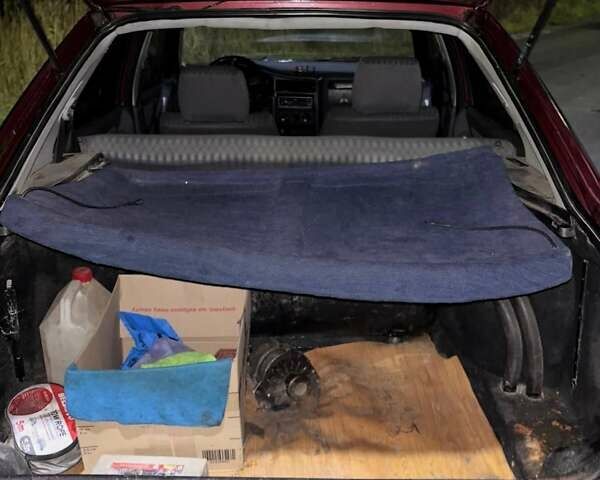 Красный Сеат Толедо, объемом двигателя 2 л и пробегом 400 тыс. км за 1900 $, фото 18 на Automoto.ua