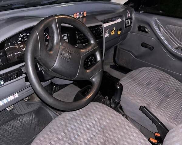 Красный Сеат Толедо, объемом двигателя 2 л и пробегом 400 тыс. км за 1900 $, фото 28 на Automoto.ua