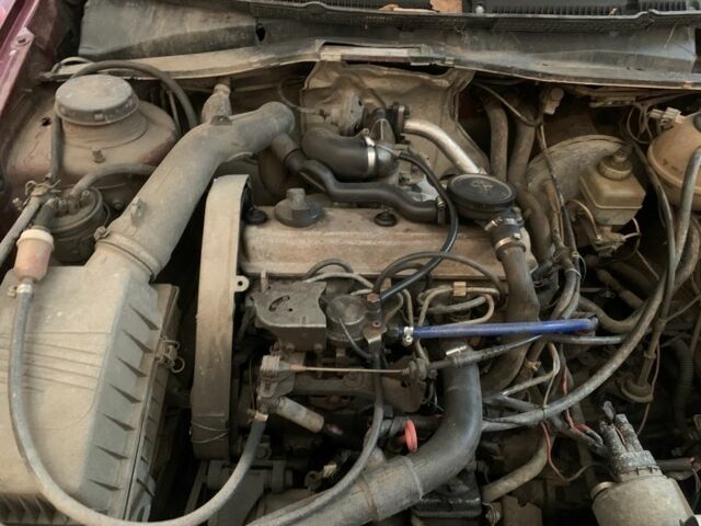 Сеат Toledo 1993 у Шепетовке на Automoto.ua Червоний Сеат Toledo, об'ємом двигуна 1.9 л та пробігом 415 тис. км за 950 $, фото 8 на Automoto.ua