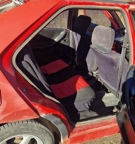 Красный Сеат Толедо, объемом двигателя 1.6 л и пробегом 237 тыс. км за 1250 $, фото 6 на Automoto.ua