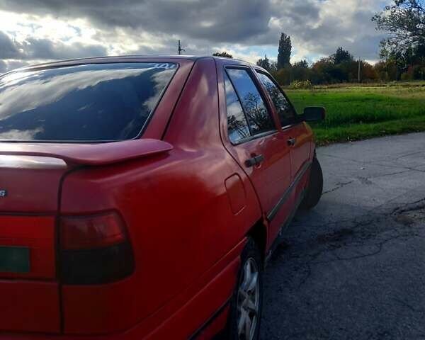 Сеат Toledo 1993 у Вінниці на Automoto.ua Червоний Сеат Toledo, об'ємом двигуна 2 л та пробігом 200 тис. км за 1500 $, фото 1 на Automoto.ua