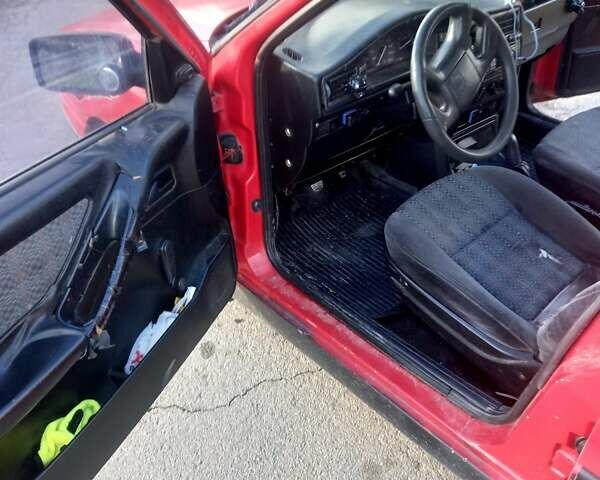 Сеат Toledo 1993 у Вінниці на Automoto.ua Червоний Сеат Toledo, об'ємом двигуна 2 л та пробігом 200 тис. км за 1500 $, фото 11 на Automoto.ua