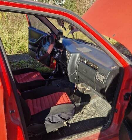 Красный Сеат Толедо, объемом двигателя 1.6 л и пробегом 237 тыс. км за 1250 $, фото 5 на Automoto.ua