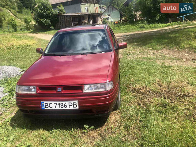 Червоний Сеат Toledo, об'ємом двигуна 1.8 л та пробігом 200 тис. км за 1350 $, фото 5 на Automoto.ua