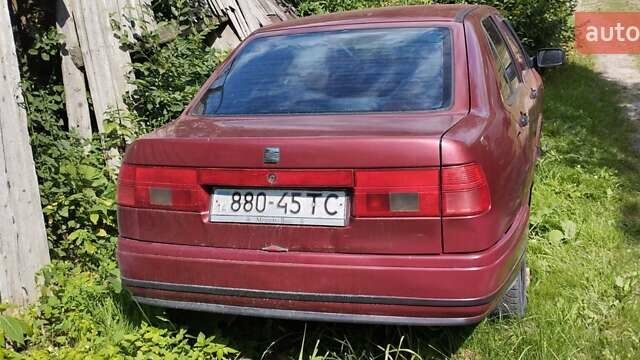 Червоний Сеат Toledo, об'ємом двигуна 1.8 л та пробігом 421 тис. км за 1200 $, фото 19 на Automoto.ua