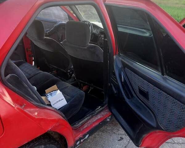 Сеат Toledo 1993 у Вінниці на Automoto.ua Червоний Сеат Toledo, об'ємом двигуна 2 л та пробігом 200 тис. км за 1500 $, фото 7 на Automoto.ua