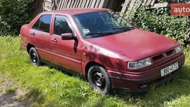 Червоний Сеат Toledo, об'ємом двигуна 1.8 л та пробігом 421 тис. км за 1200 $, фото 20 на Automoto.ua