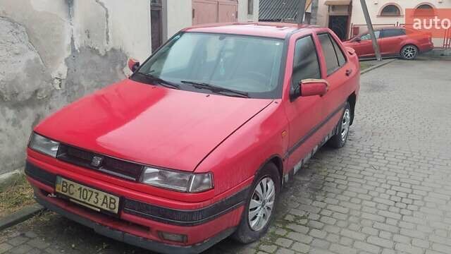 Червоний Сеат Toledo, об'ємом двигуна 1.8 л та пробігом 240 тис. км за 950 $, фото 6 на Automoto.ua