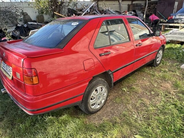 Сеат Толедо 1993 в Львове на Automoto.ua Красный Сеат Толедо, объемом двигателя 1.8 л и пробегом 270 тыс. км за 950 $, фото 1 на Automoto.ua
